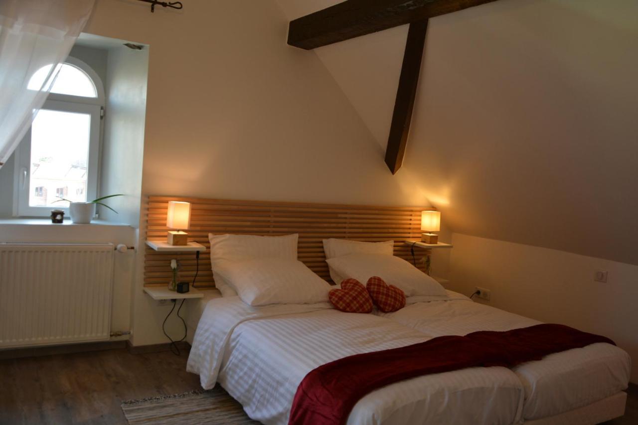 Ferme Les Iris Apartment Issenheim Ngoại thất bức ảnh